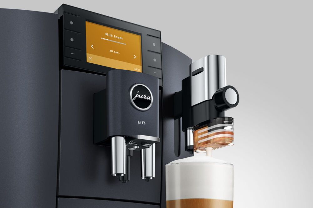 JURA E8 Cosmick Black CZ Distirbuce